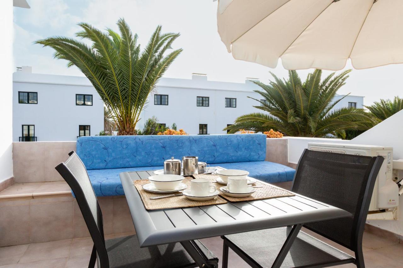 Manrique'S Holidays Costa Teguise Bagian luar foto