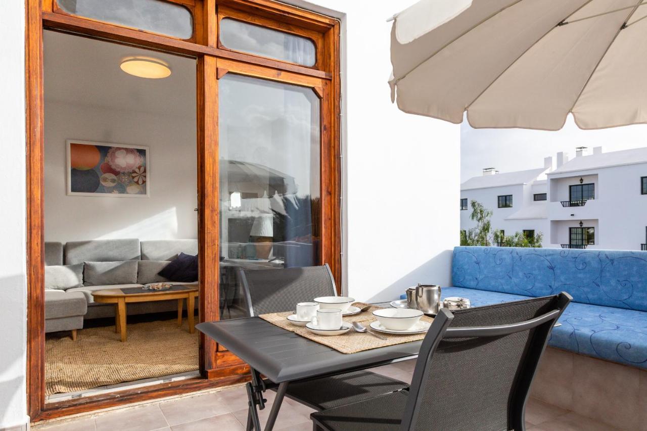 Manrique'S Holidays Costa Teguise Bagian luar foto